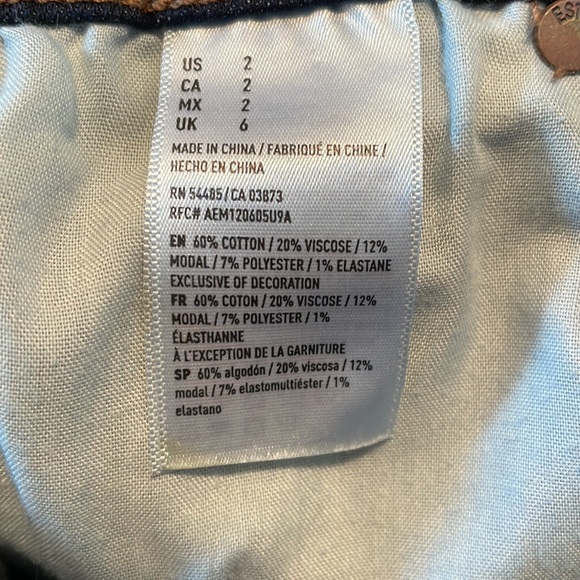 American Eagle Cut-off Jean Shorts, Size 2 - Picture 5 of 10